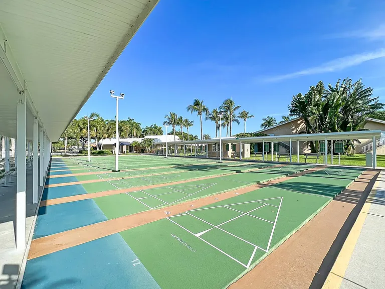 15 Moa Ct #858 — Photo 32