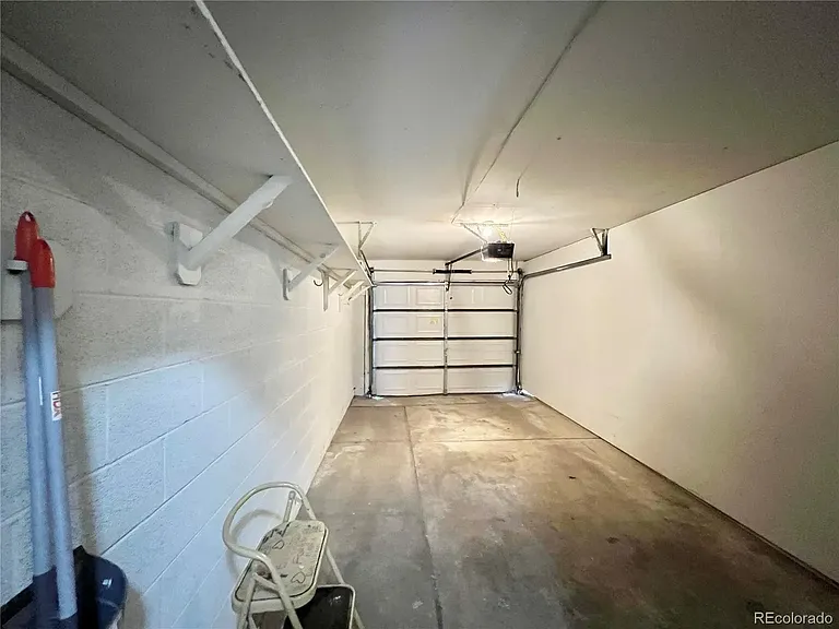 7250 Eastmoor Dr #111 — Photo 7