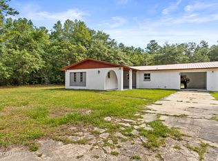 1750 Normandy Dr, Chipley, FL 32428