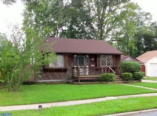 39 Edison Rd, Cherry Hill, NJ 08034