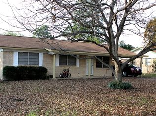 1737 Meadowbrook Ln, Texarkana, TX 75501