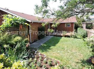 495 Lynn St, Ashland, OR 97520