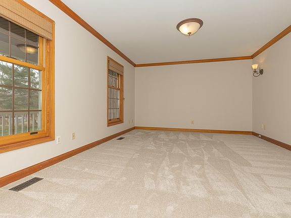 5th image of 2901 Orchard Rd