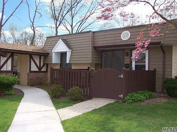 4th image of 184 Cambridge Dr