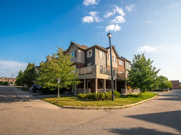 3060 Rotary Way #56, Burlington, ON L7M 0G9