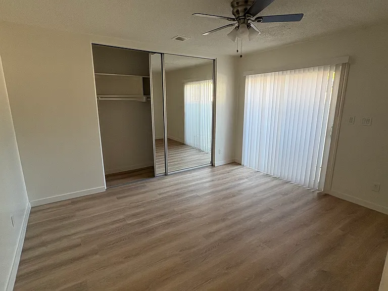 2611 Ocean Ave #5 — Photo 10