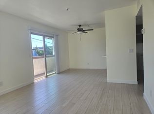 21908 Belshire Ave UNIT 204, Hawaiian Gardens, CA 90716