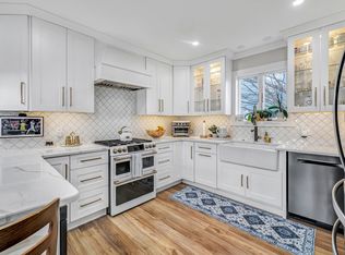 100 Sampson St, Bridgeport, CT 06606