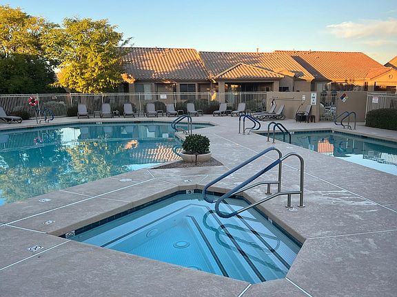 Two pools & jacuzzi at clubhouse