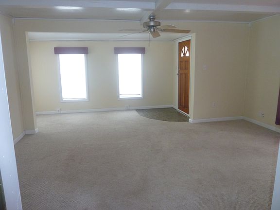 4th image of 411 N 5th St