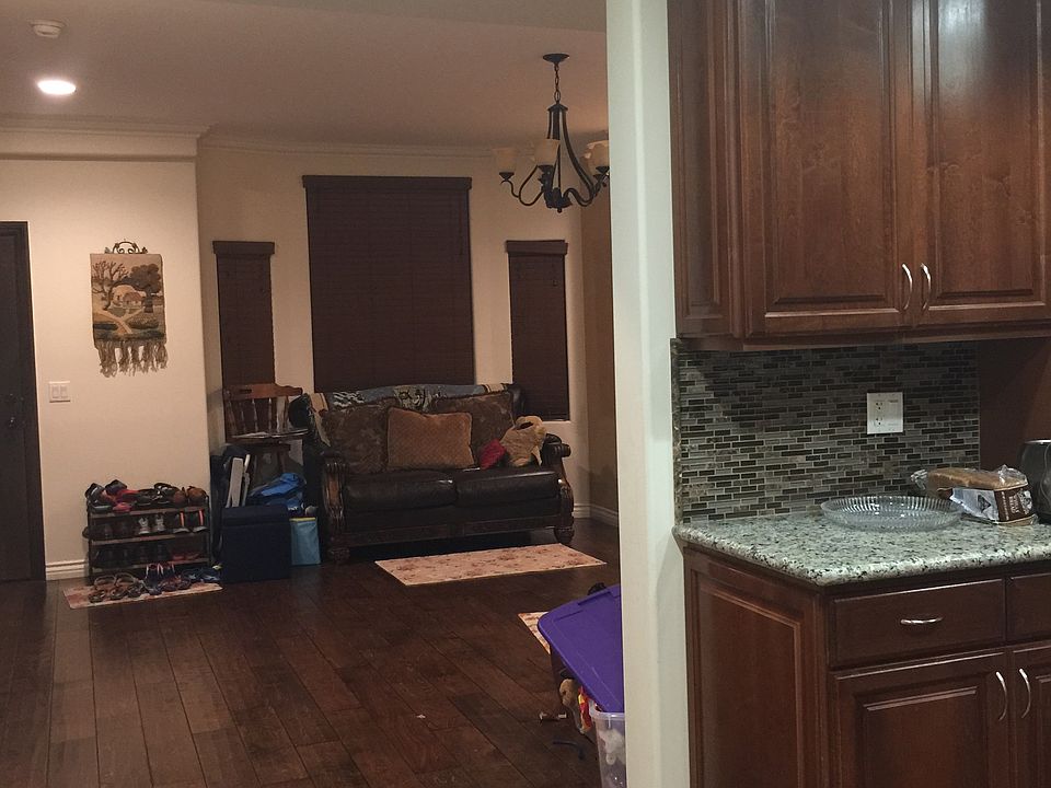 1st image of 710 E Verdugo Ave APT 102