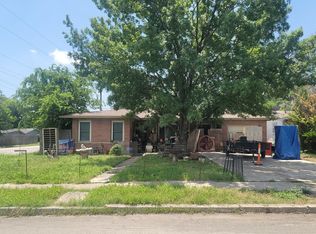 102 Sullivan Dr, San Antonio, TX 78213