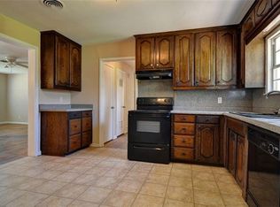 2909 W Fuller Ave, Fort Worth, TX 76133