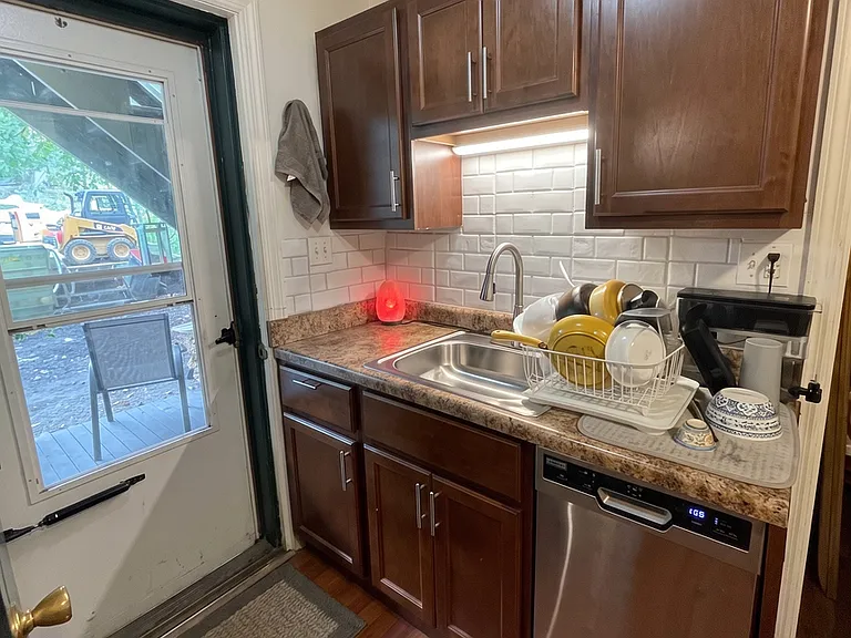 3008 Paulowna Street — Photo 3