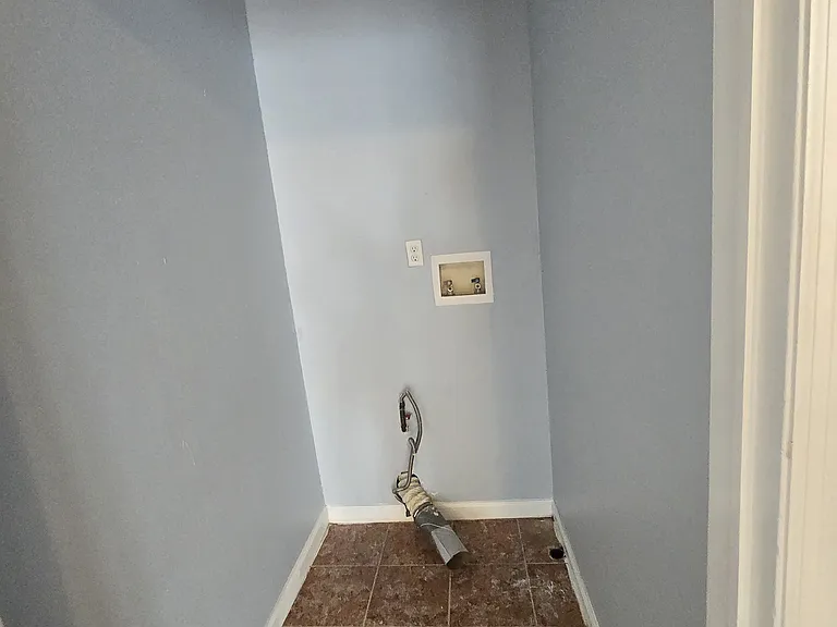 565 Bergen St #G2 — Photo 3