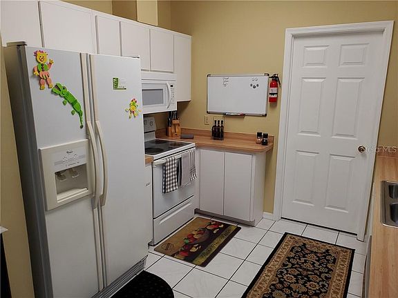 4th image of 408 N Hart Blvd