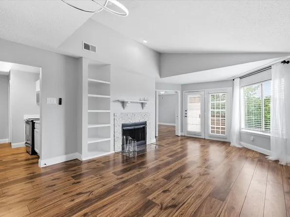 5550 Spring Valley Rd APT A31, Dallas, TX 75254