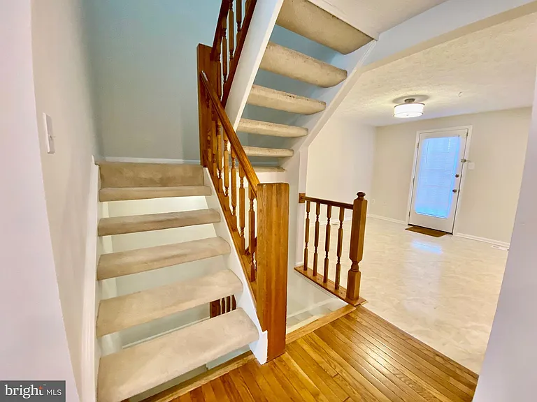610 Coral Reef Dr — Photo 16