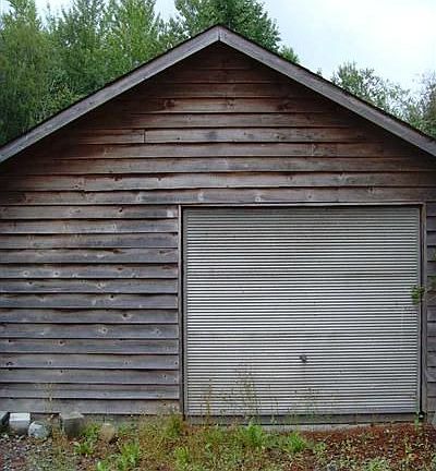 Detached Garage
