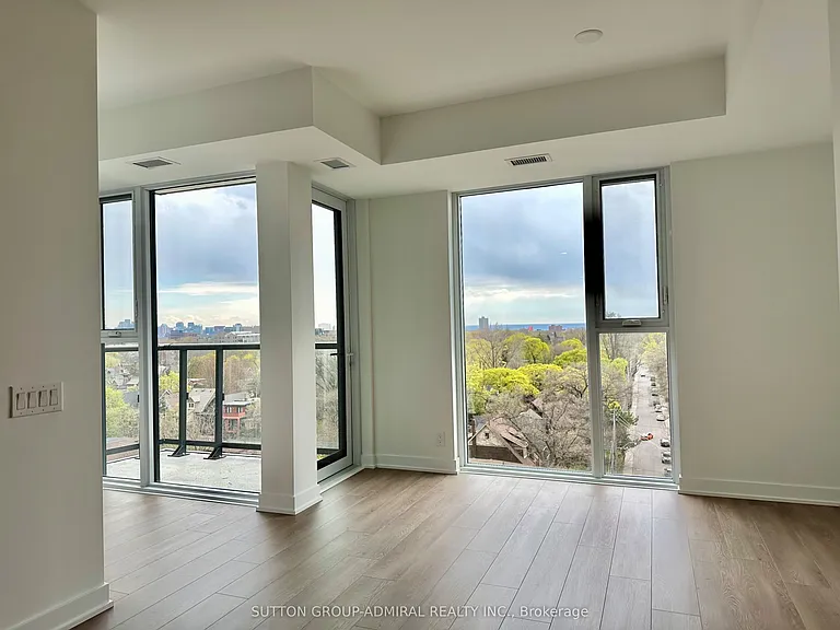 1660 Bloor St W #903 — Photo 7