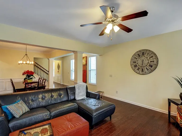 6035 Falls Landing Dr — Photo 11