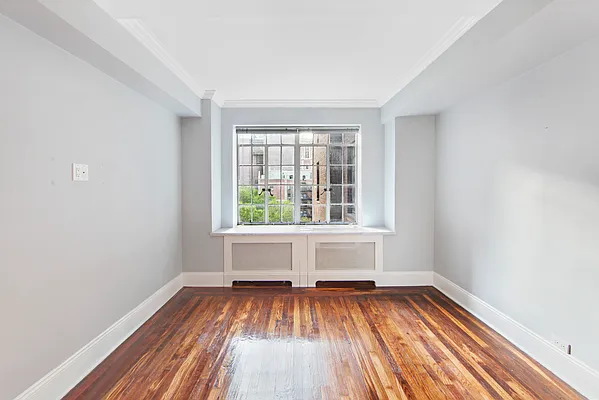 Sold by Compass | media 16