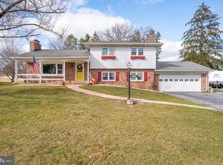 9263 Williamsport Pike, Falling Waters, WV 25419