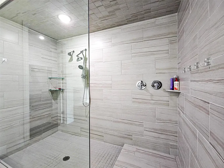 813 Sunny Ridge Dr — Photo 27
