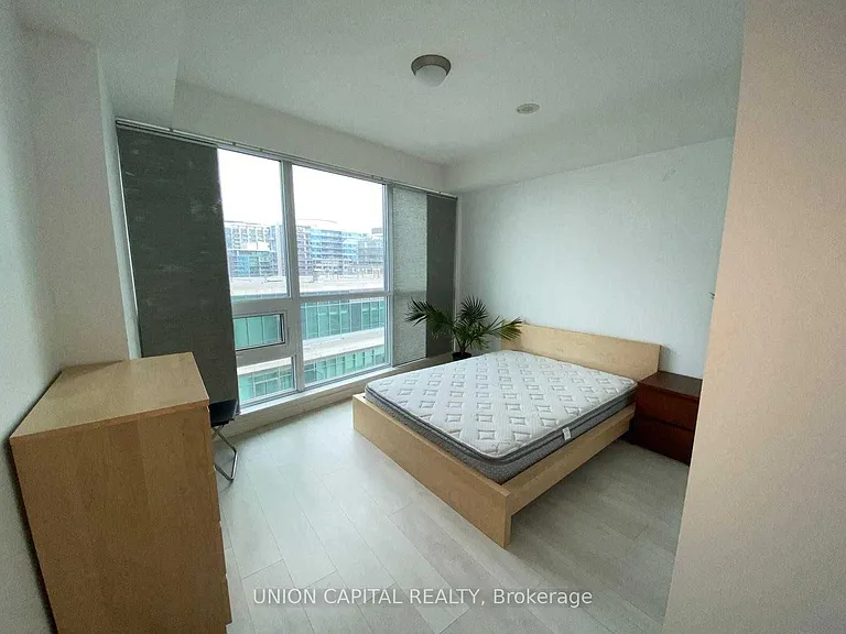 150 E Liberty St #1803 — Photo 14