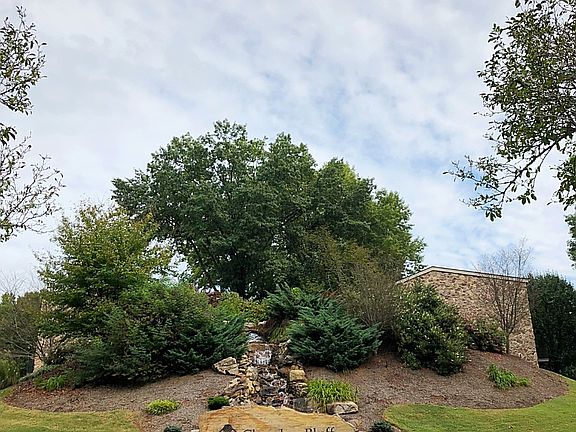 2nd image of 2019 Cherokee Bluff Dr
