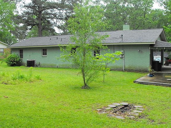 2nd image of 124 Crestwood Dr