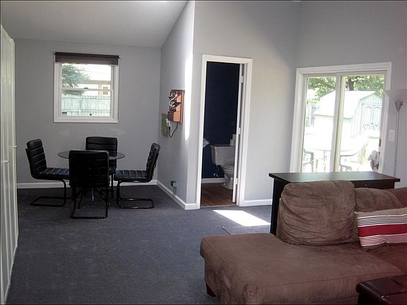3rd image of 2812 E 98th St