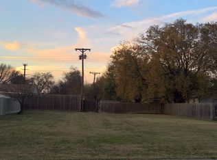 1510 Terrace Dr, Grapevine, TX 76051