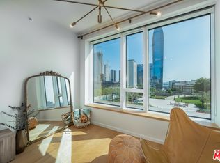 889 Francisco St UNIT 702, Los Angeles, CA 90017