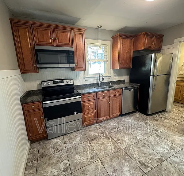 65A Market St #1 — Photo 4