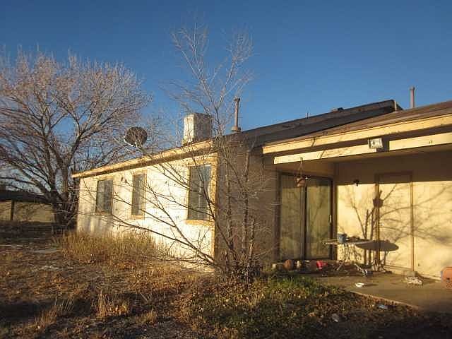 2nd image of 439 Vancouver Pl SE
