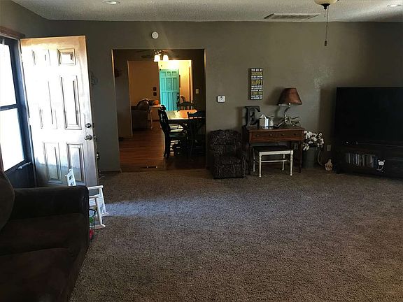 2nd image of 201 Carrousel Dr
