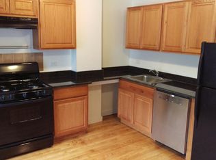 3915 N Lincoln Ave, Chicago, IL 60613