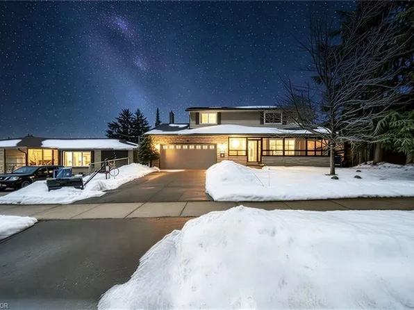 46 Chicopee Ter, Kitchener, ON N2A 1T4