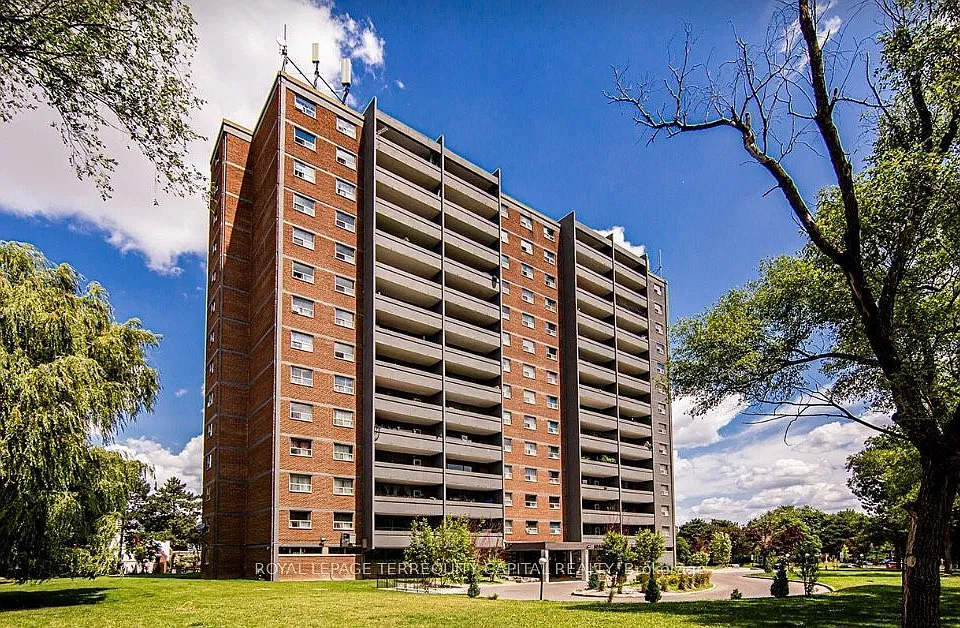 50 Driftwood Ave #1406