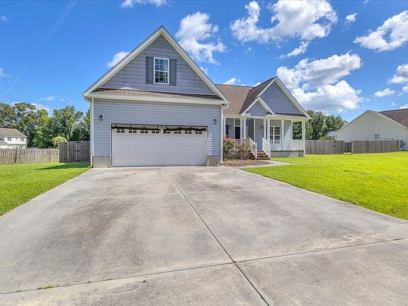 2nd image of 164 Backfield Pl