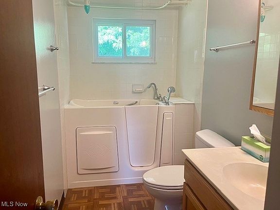 5th image of 361 Trailwood Dr