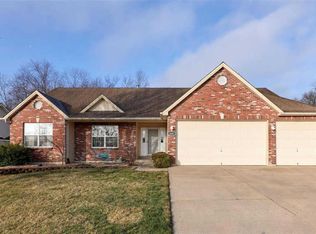 3601 Bear Creek Ridge Ct, Wentzville, MO 63385