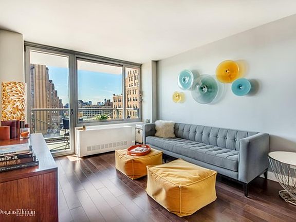 2nd image of 270 W 17th St APT 15F