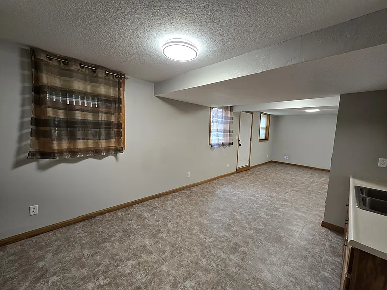 4710 Donald Dr — Photo 30