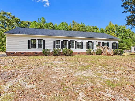 2nd image of 1807 Horseshoe Bend Rd