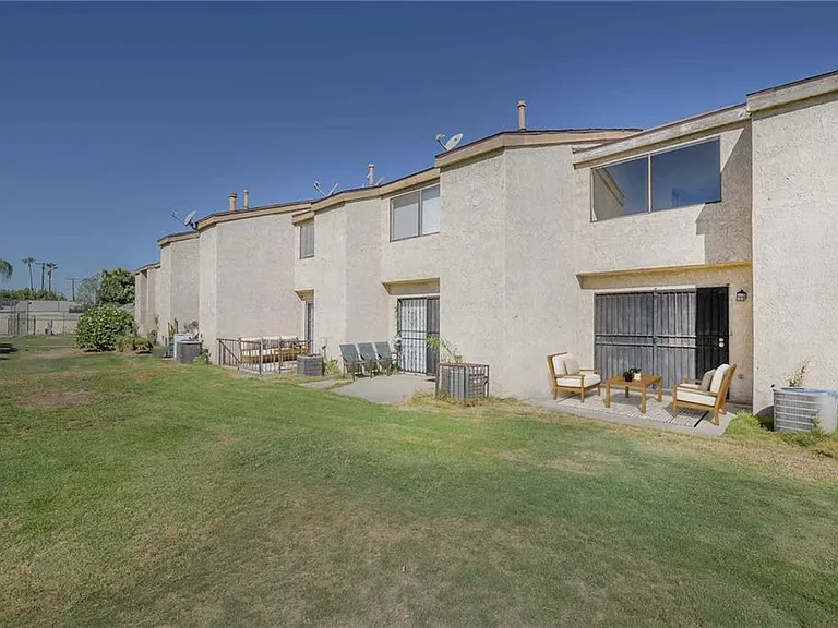 936 Fairway Dr #26 — Photo 8