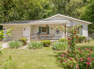 725 E Thorn St, Hastings, MI