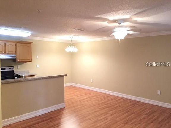 5th image of 625 Dory Ln Unit 103