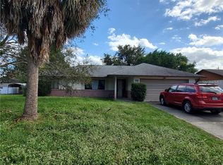 1091 W Embassy Dr, Deltona, FL 32725